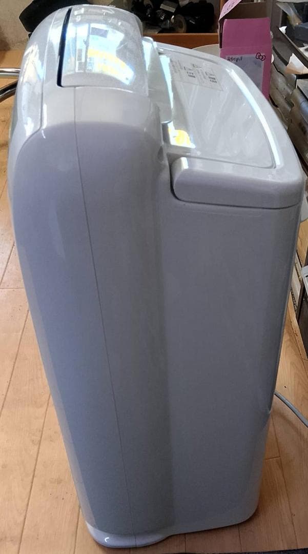 三菱　燥除湿機MJ-P180RX サラリ。作動確認済み。2020年製。送料無料