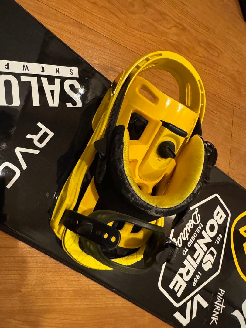 スノーボードセット　【ボード、バインディング、ブーツ、ケース】