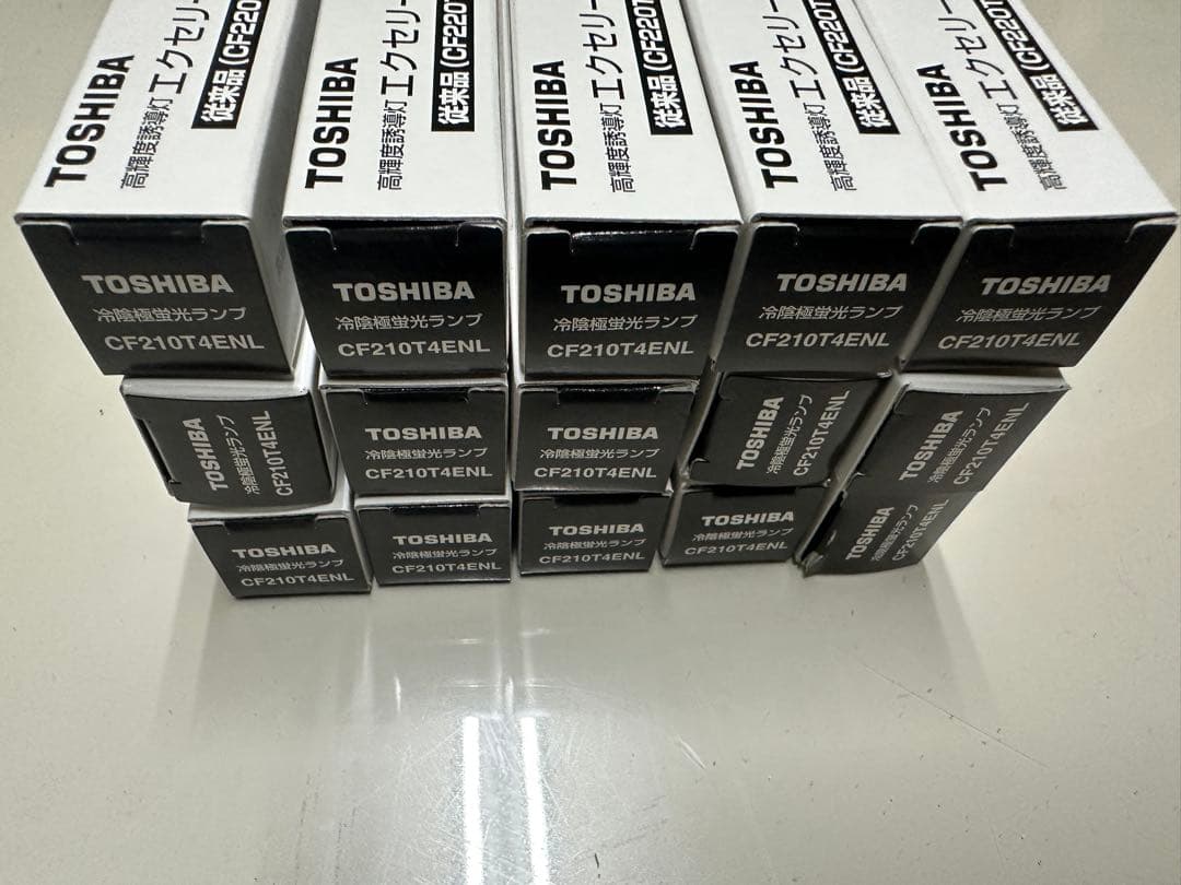 TOSHIBA CF210T4ENL 冷陰極蛍光ランプ15本