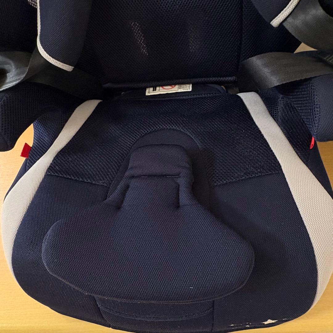 m 様コンビ ジョイトリップ　Simplight ジュニアシート