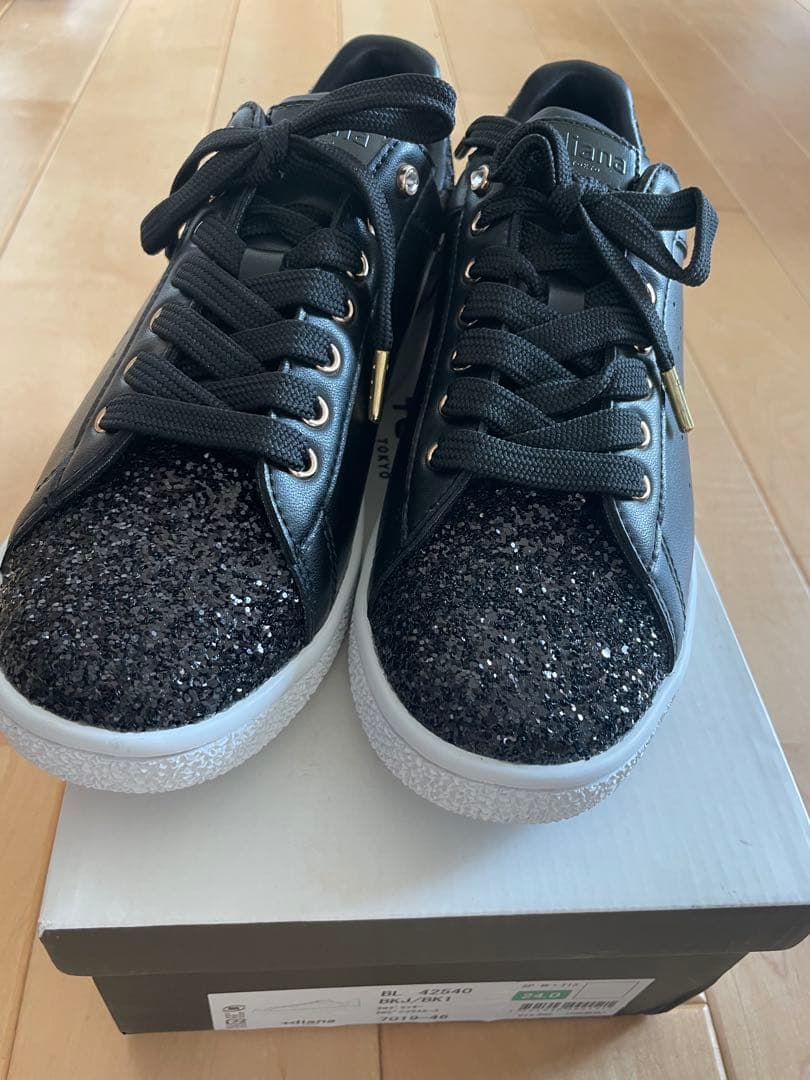 【新品未使用】＋ダイアナ　グリッタースニーカー　24.0㎝