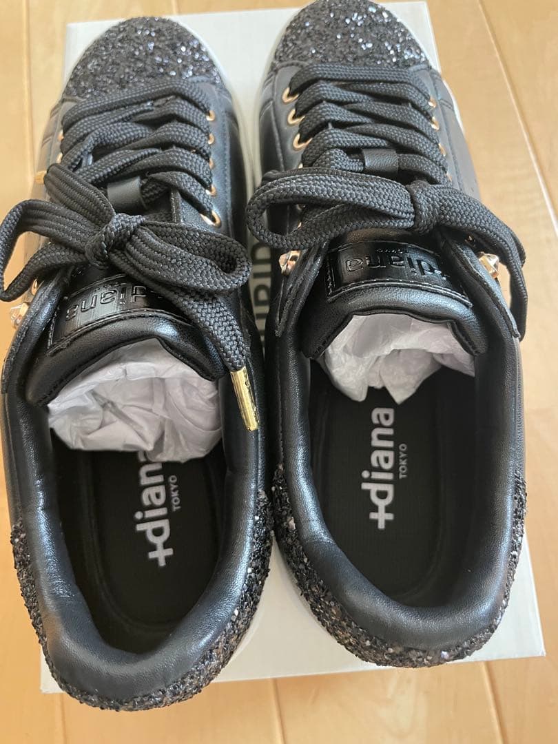 【新品未使用】＋ダイアナ　グリッタースニーカー　24.0㎝