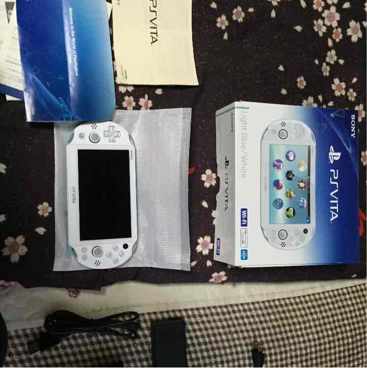 Nintendo Switch PSVita LightBlue/white