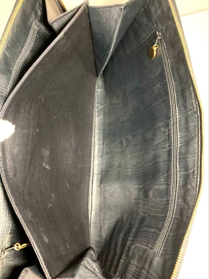 シャネル　ココマーク　パテントレザー　クラッチバッグ　ハンドバック　ブラック