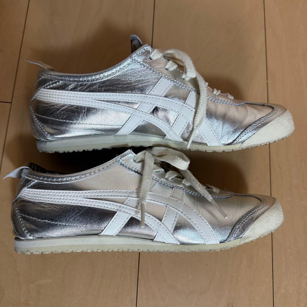 Onitsuka Tiger MEXICO 66 シルバー　24センチ