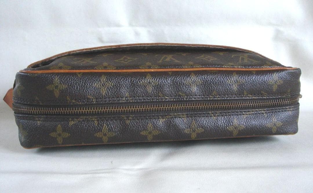 LOUIS VUITTON ルイヴィトン コンピエーニュ28 セカンドバッグ