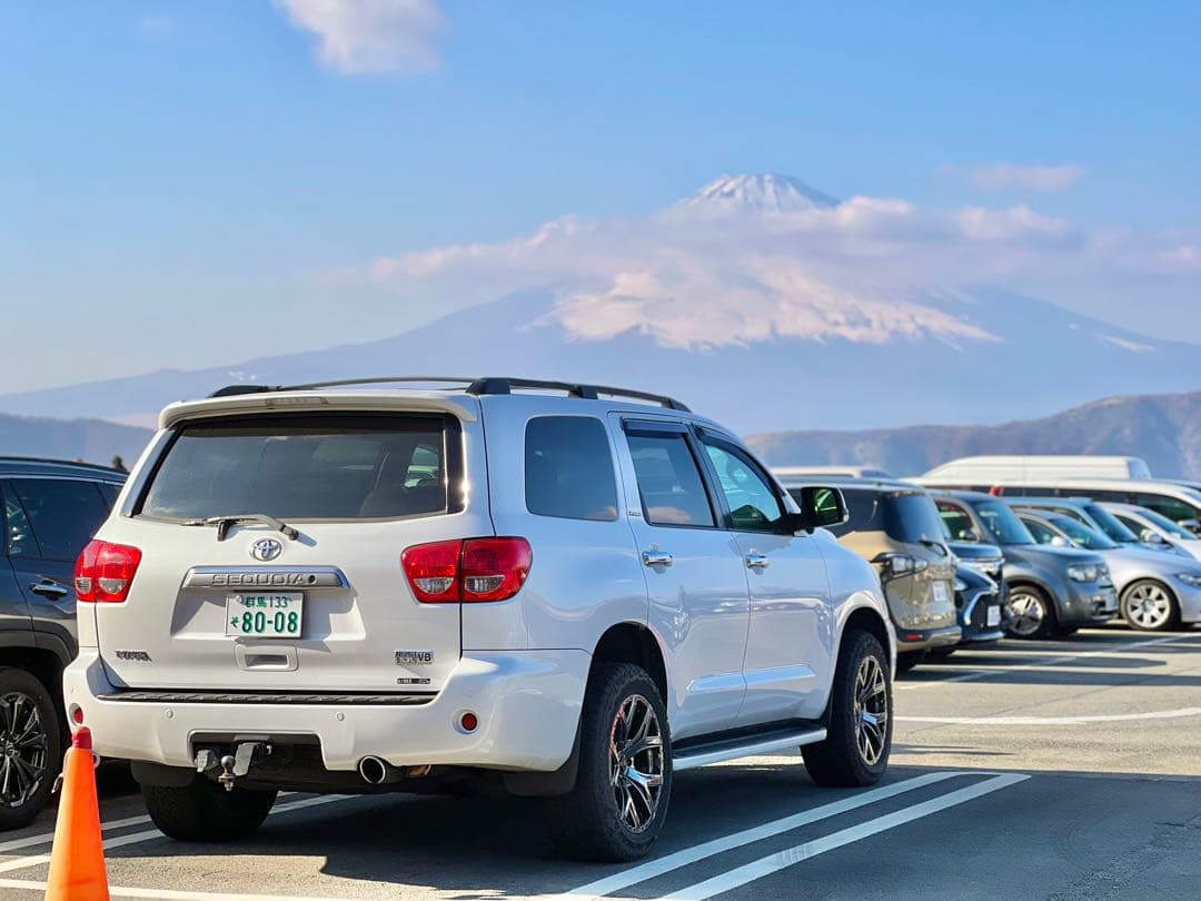 米国トヨタ　セコイア　BORLA マフラー　USトヨタ　ボーラマフラ