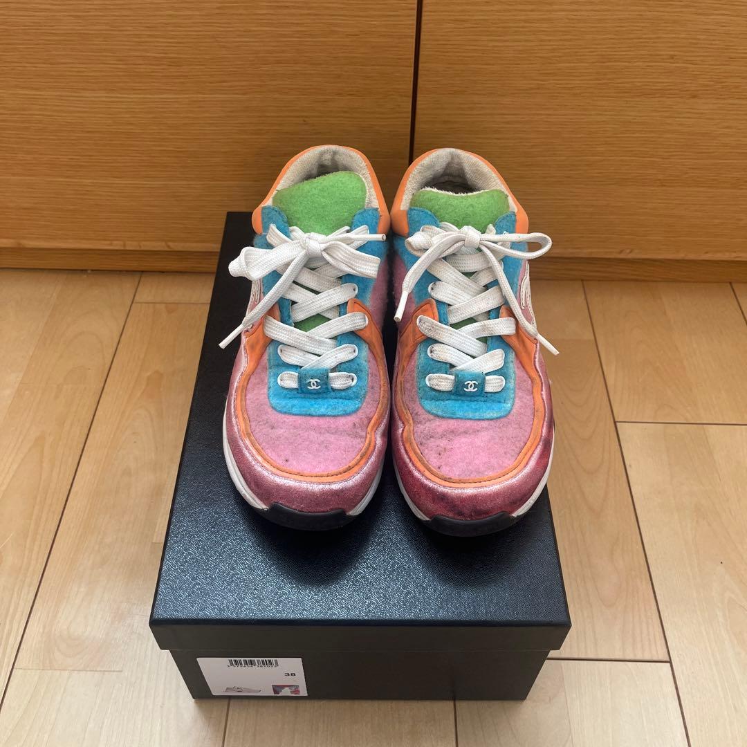CHANEL マルチカラー スニーカー