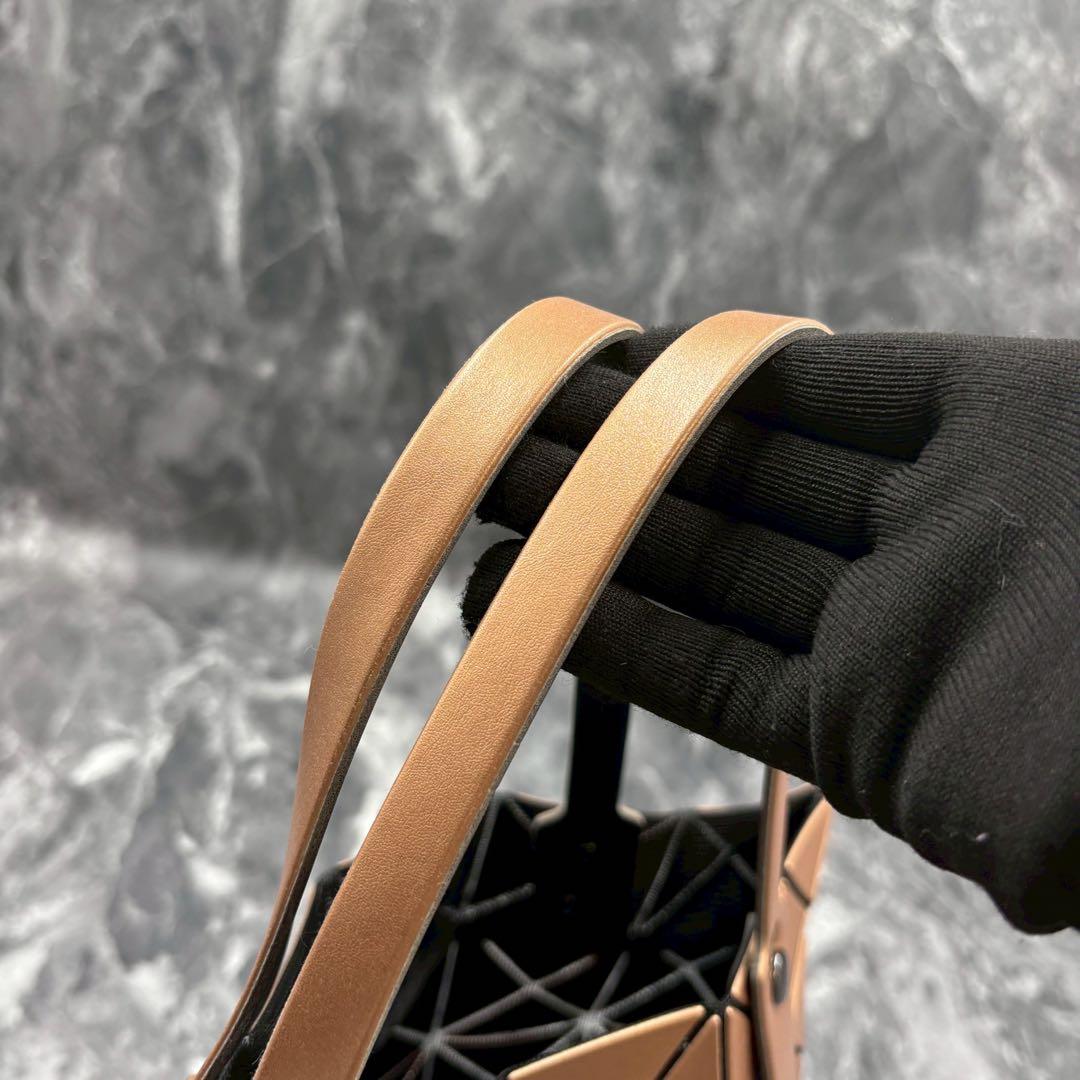 スワン ✨バオバオイッセイミヤケ　トートバッグ