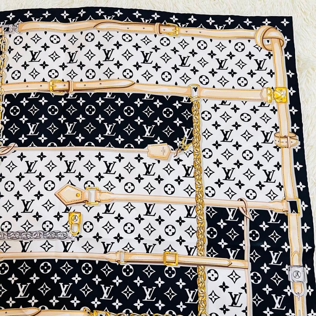 ルイヴィトン カレ　モノグラム　コンフィデンシャル スカーフ ブラック　ホワイト