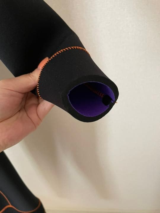 ウェットスーツ　新品未使用