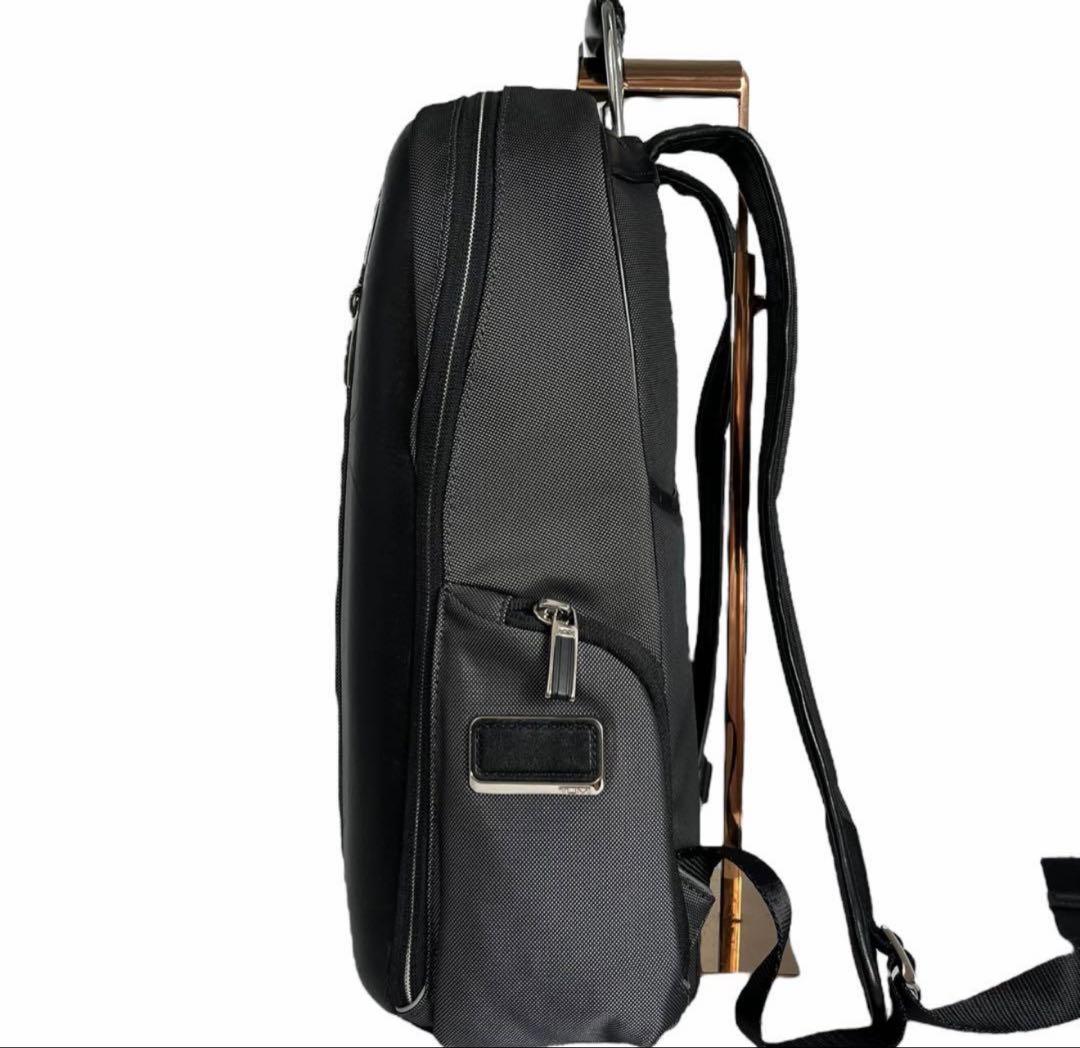 n*。様 極美品✨　トゥミ　アライブ　ローガン　バックパック　リュック　ビジネス