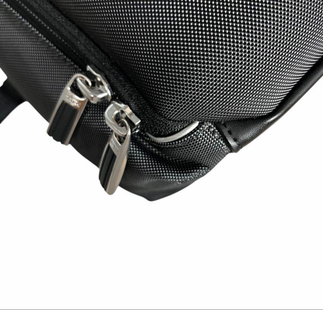 n*。様 極美品✨　トゥミ　アライブ　ローガン　バックパック　リュック　ビジネス