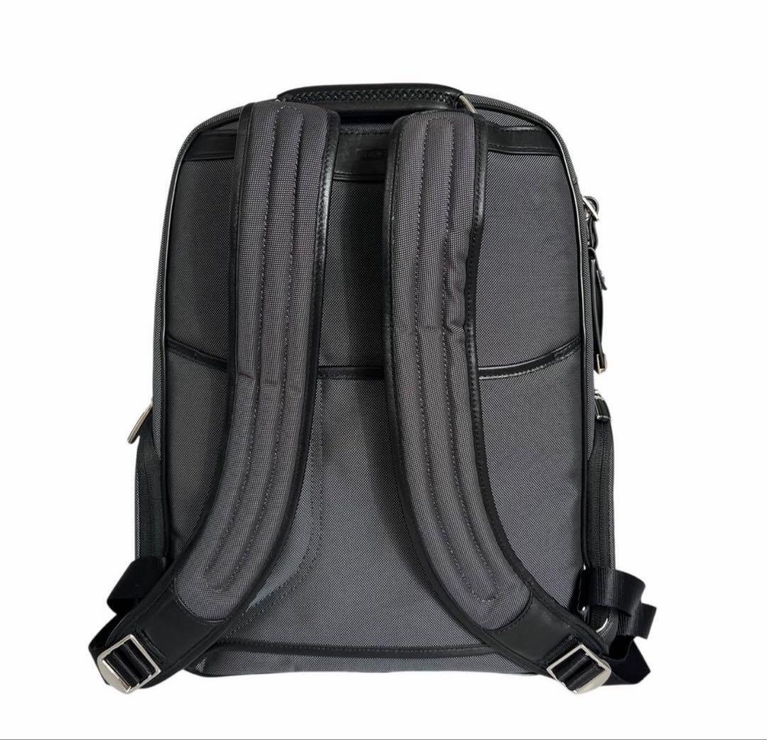 n*。様 極美品✨　トゥミ　アライブ　ローガン　バックパック　リュック　ビジネス