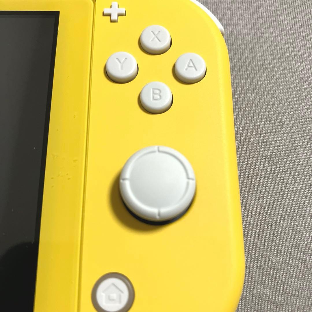 【極美品】SwitchLite 本体　スイッチライト　イエロー