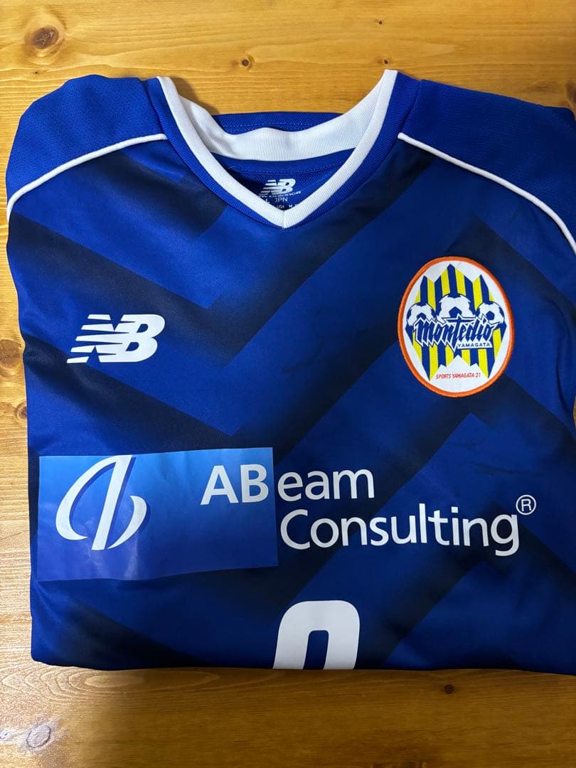 モンテディオ山形　ユニフォーム