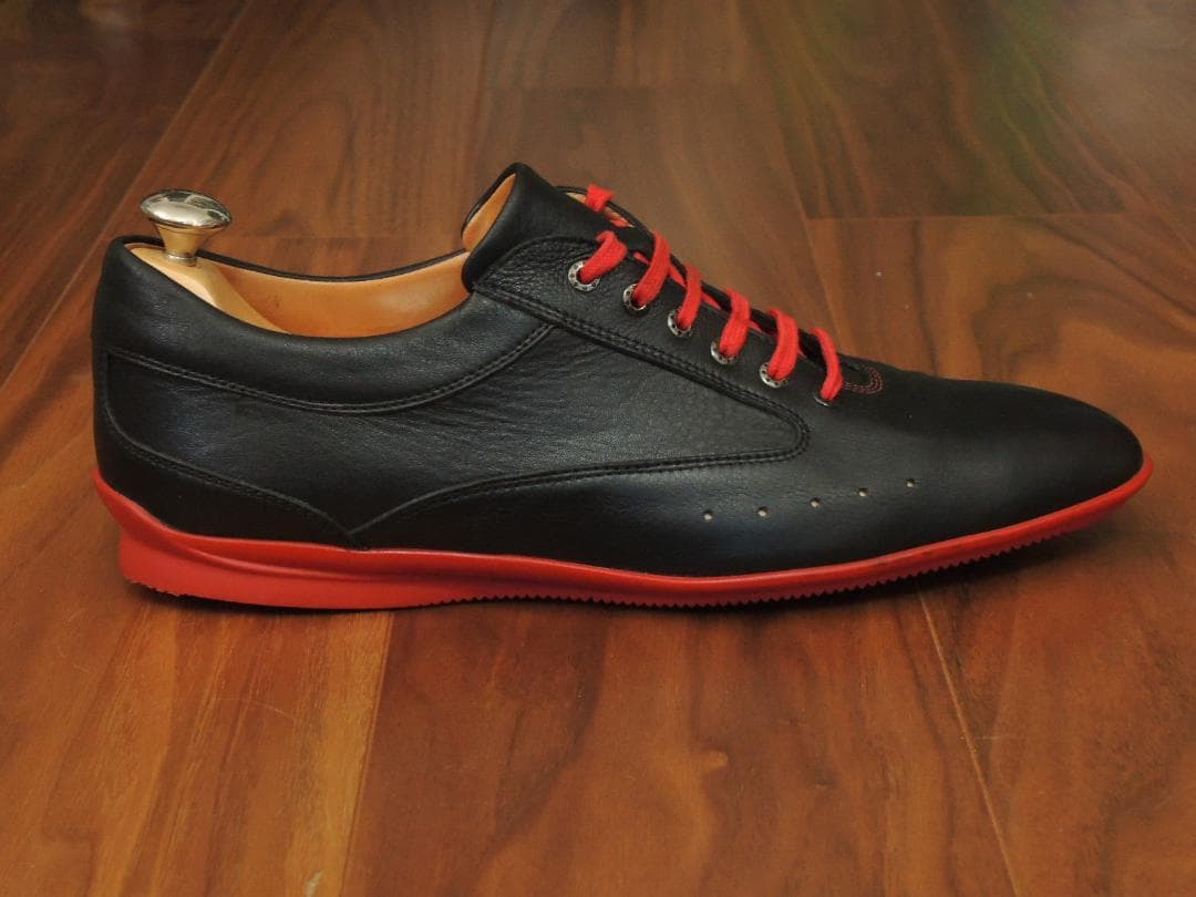 新品同様クラス　ジョンロブ　 WINNER SPORT＆アストンマーチン　9.5