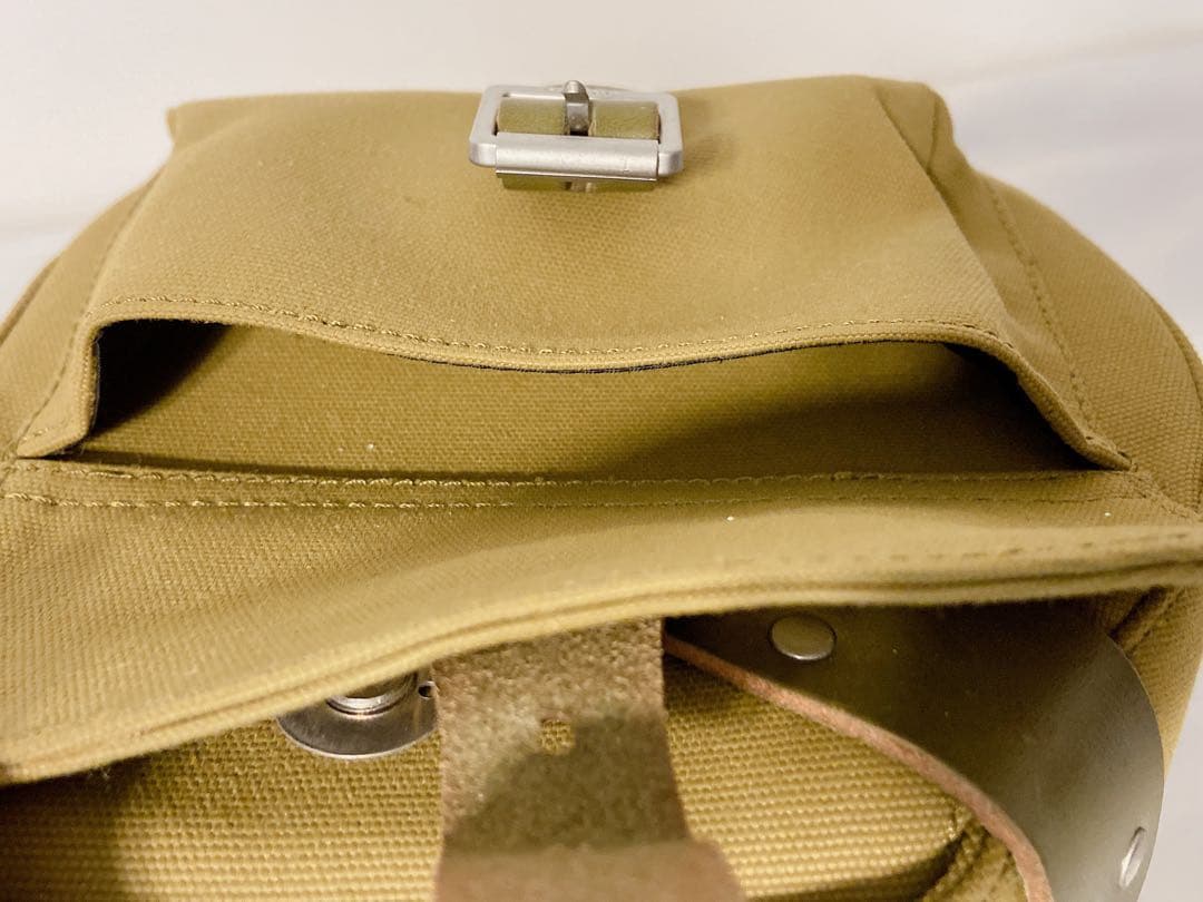 ち*ゃ様 BROOKS カーキ サドルバッグ