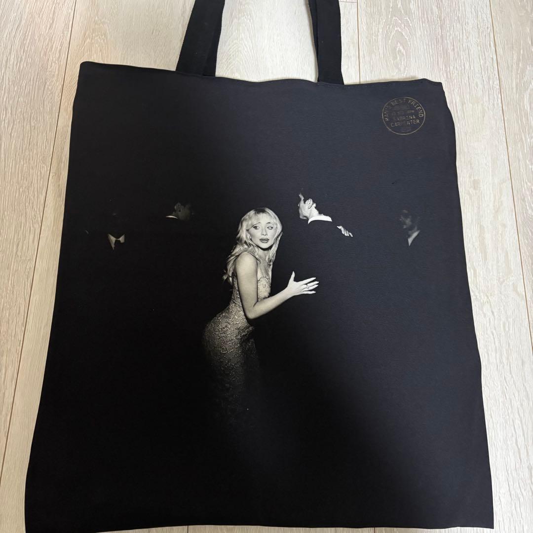 サブリナカーペンター　グッズ　キャップ　トートバッグ