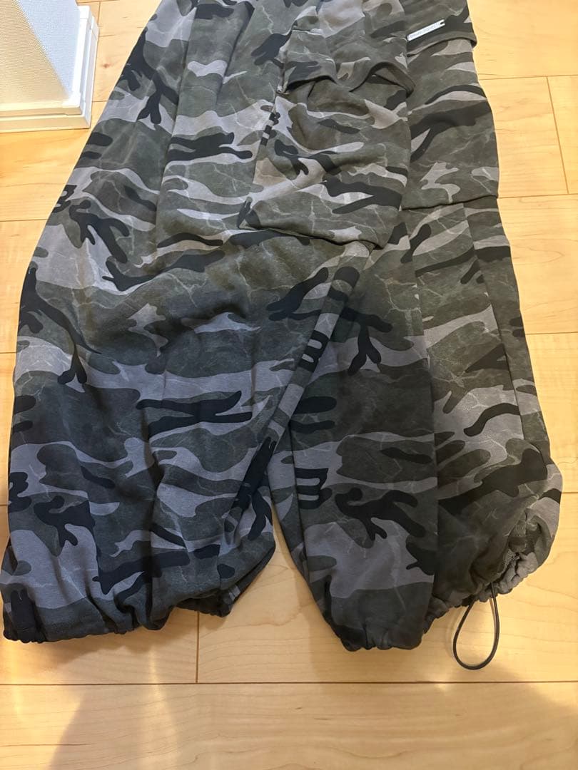 【prank project】CAMOスウェットカーゴパンツ