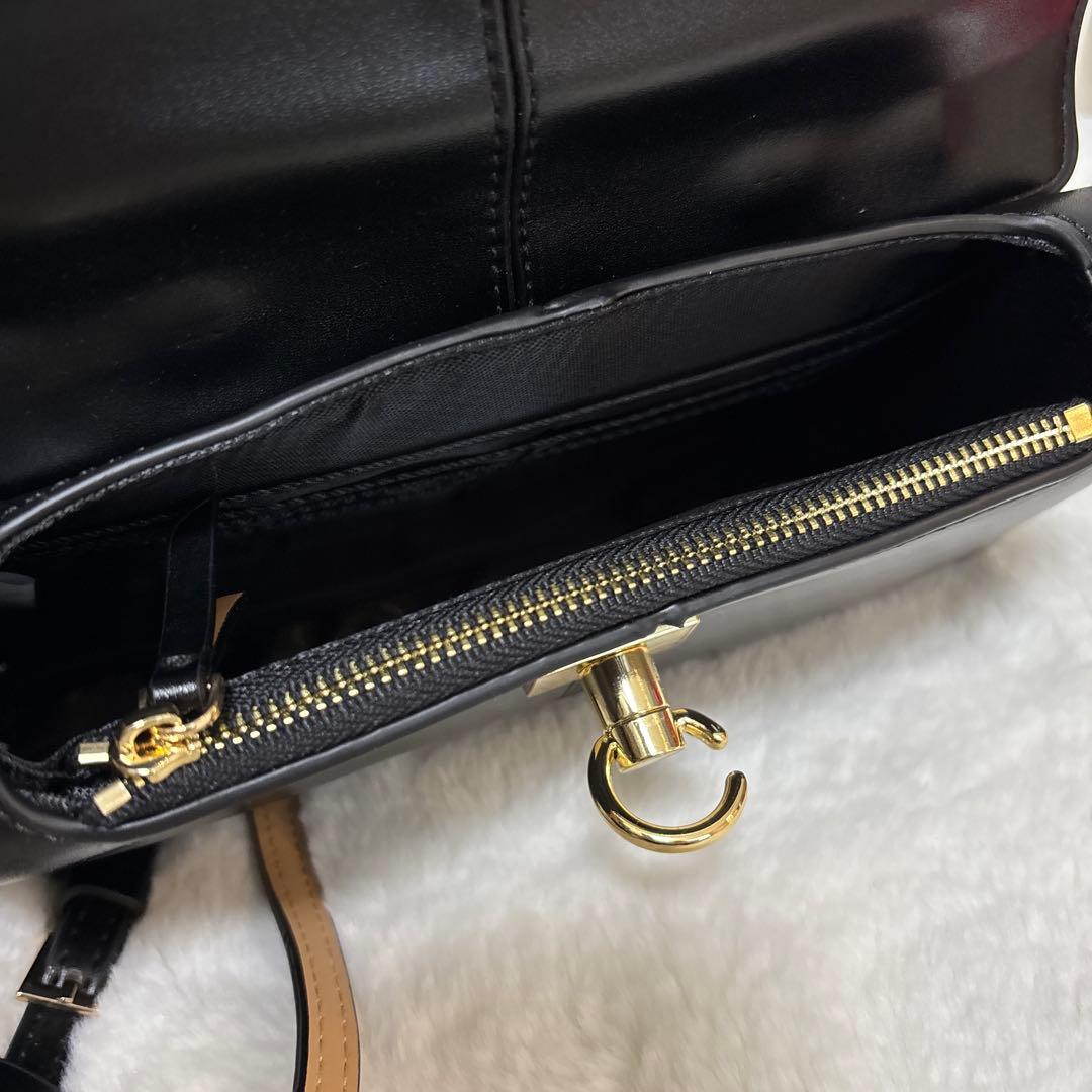 カフネ　ミディアムスタンス　スタンスウォレット　ブラック