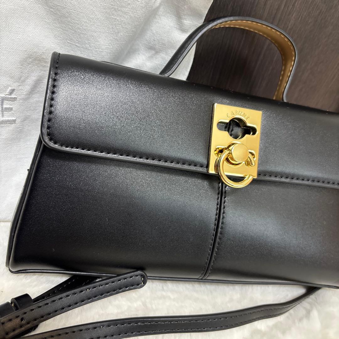 カフネ　ミディアムスタンス　スタンスウォレット　ブラック