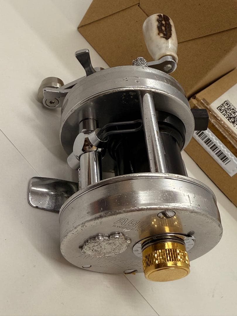 ABU 2500C ベイトリール プレート付き