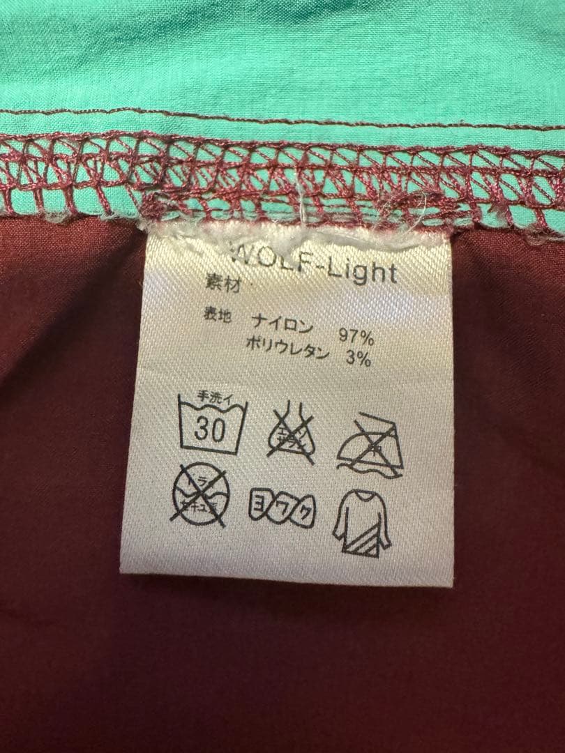 キ*兄様 フィンチ　ウォルフライトジャケット軽量ナイロンジャケット 赤/青緑