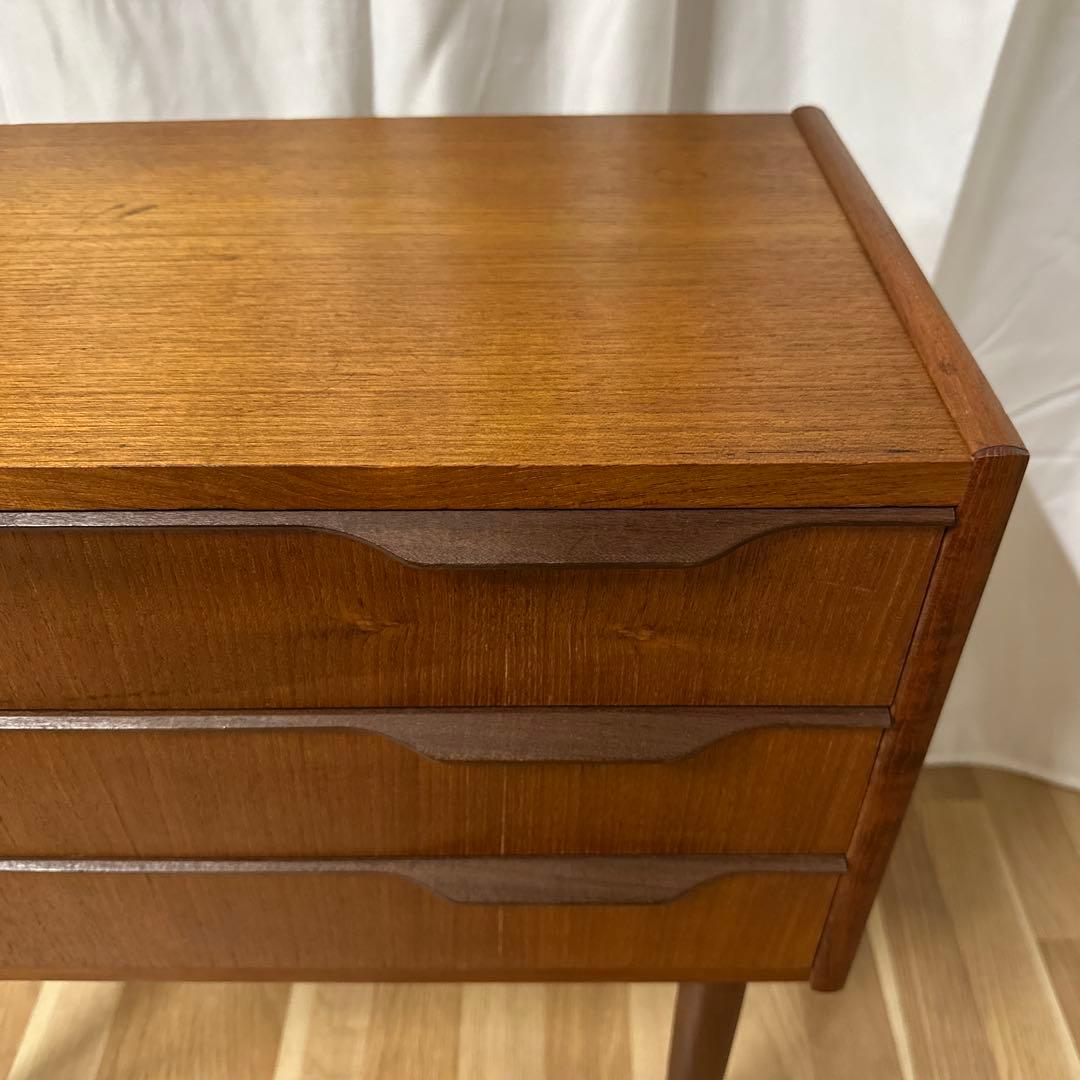 ヴィンテージ3段チェスト デンマーク製