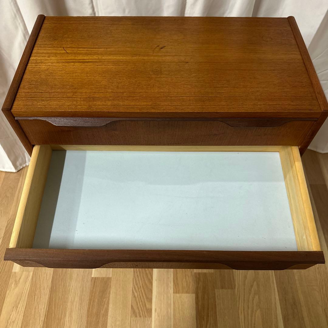 ヴィンテージ3段チェスト デンマーク製