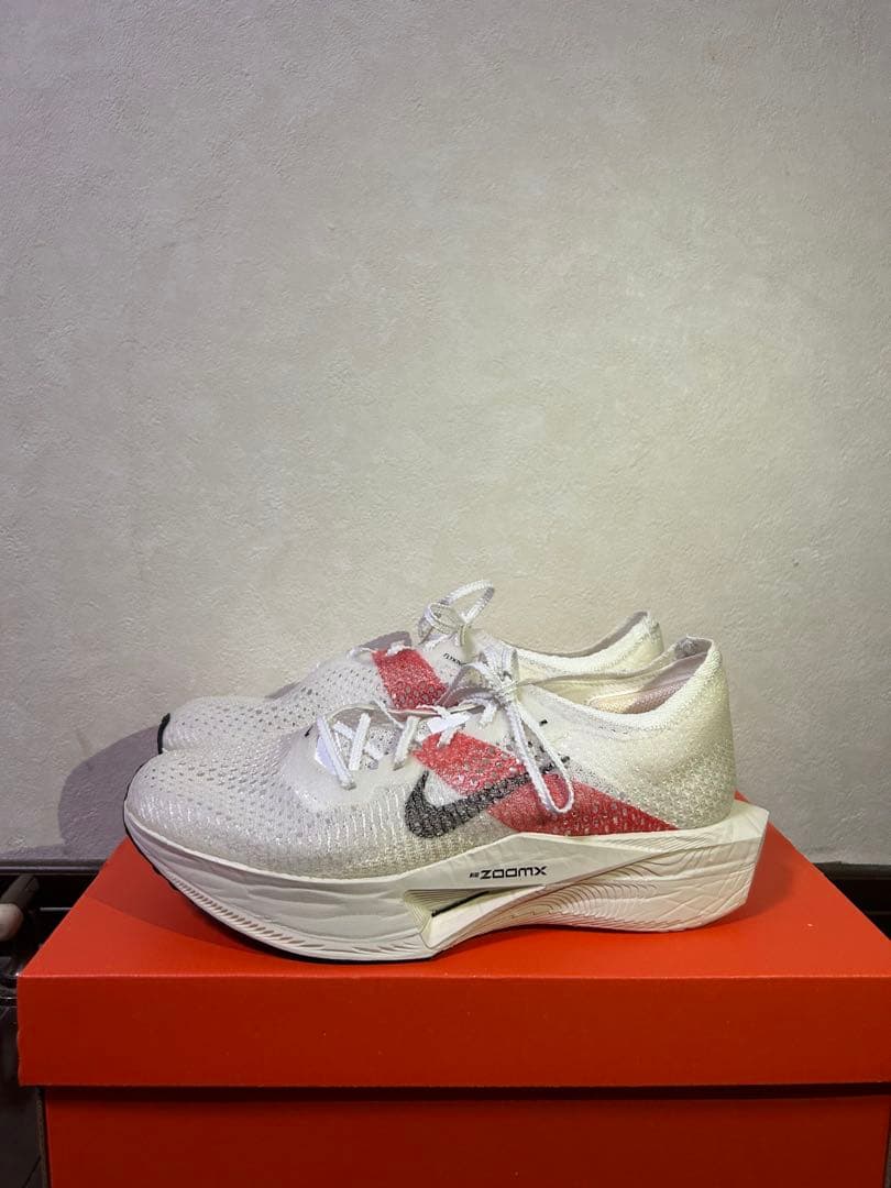 レアカラーヴェイパーフライ3 ２５センチ