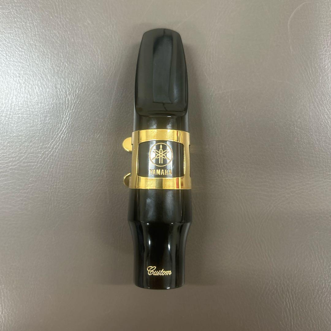 Yamaha Custom バリトンサックスマウスピース、リガチャー、キャップ