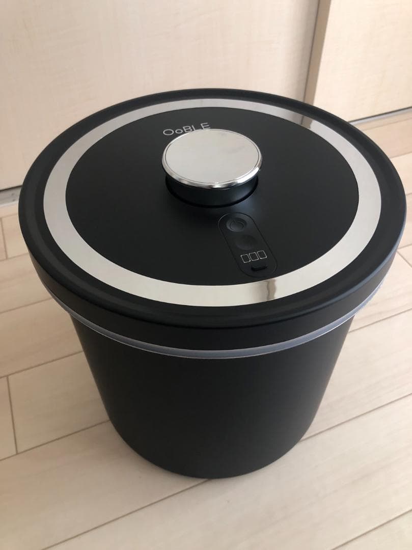 OoBLE オーブル 真空保存容器 BLACK 13L