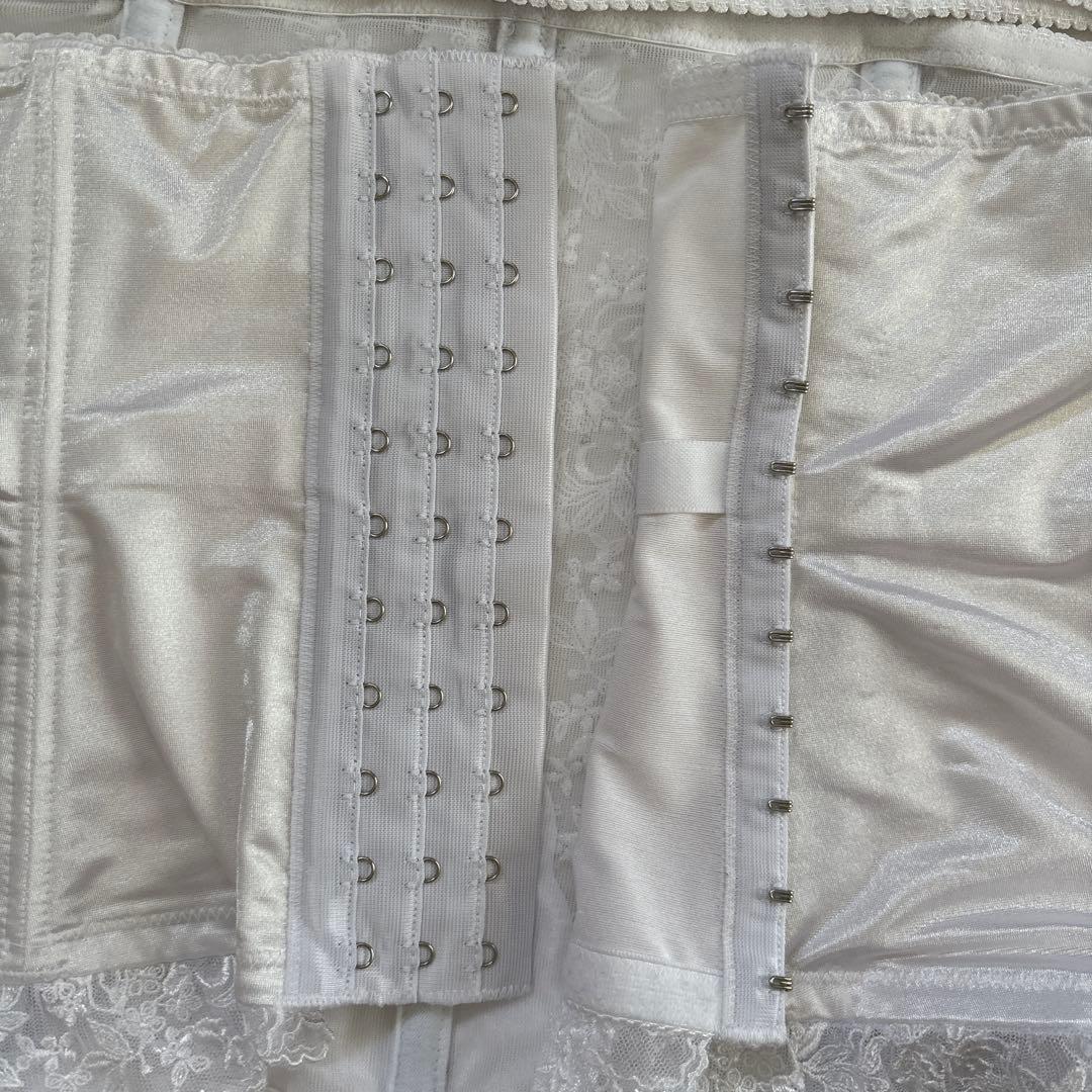 セモア　E85 ウエスト90 ブライダルインナー　クリーニング済み