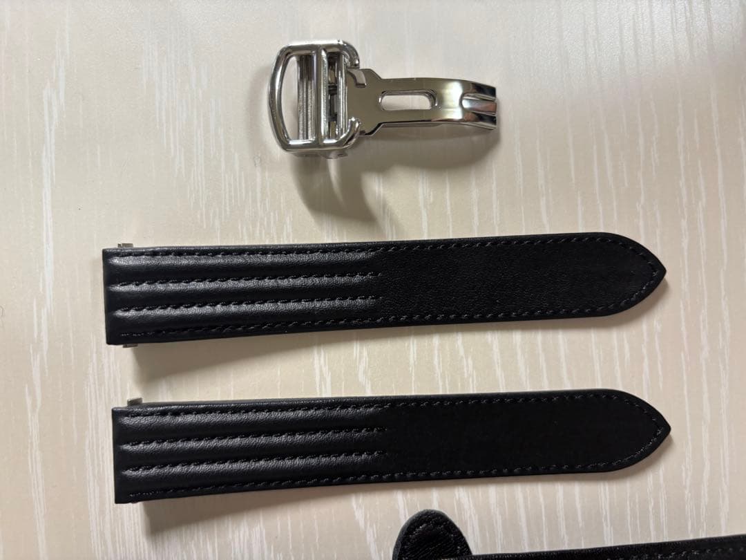 カルティエ　ベルトのみ　Cartier レザーベルト　Dバックル シルバー色