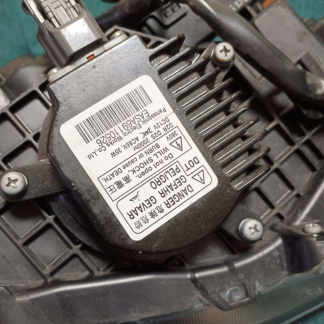 スバル純正ヘッドライトアッセンブリー