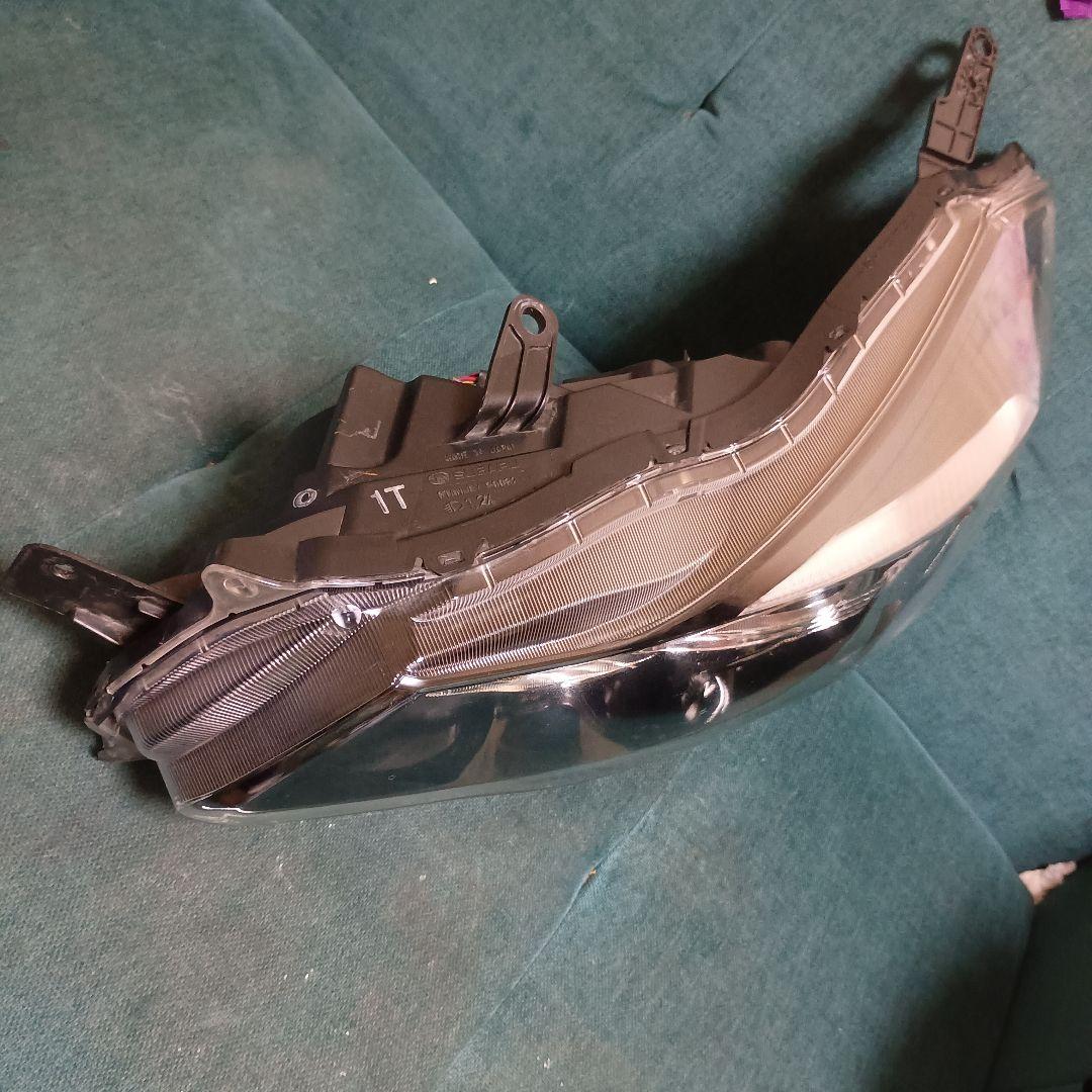 スバル純正ヘッドライトアッセンブリー