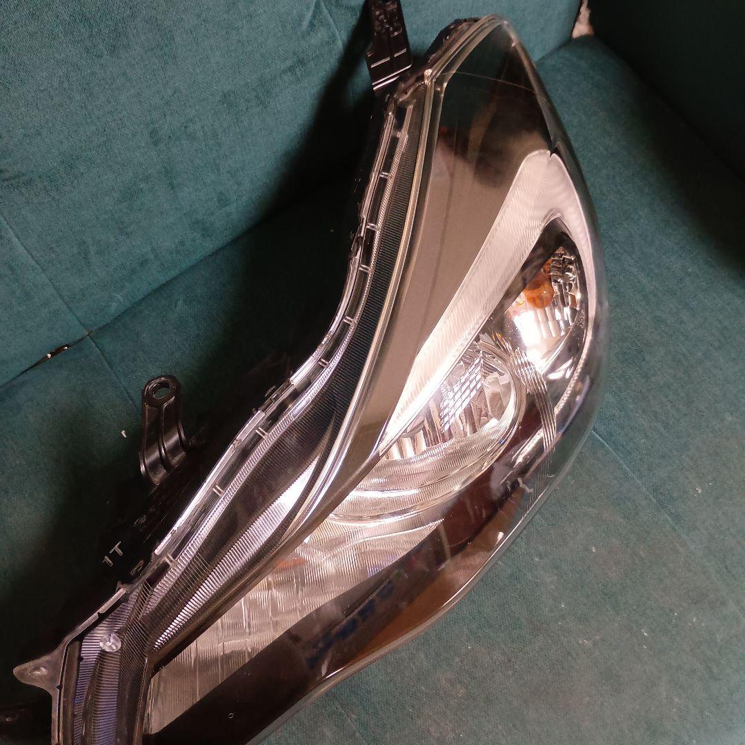 スバル純正ヘッドライトアッセンブリー