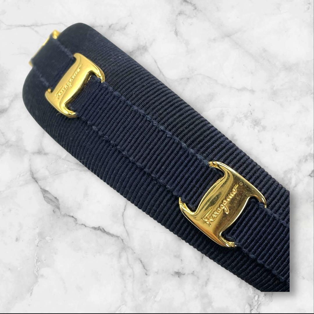 ✨良品✨Ferragamo カチューシャ ヴァラリボン ヘアバンド 黒