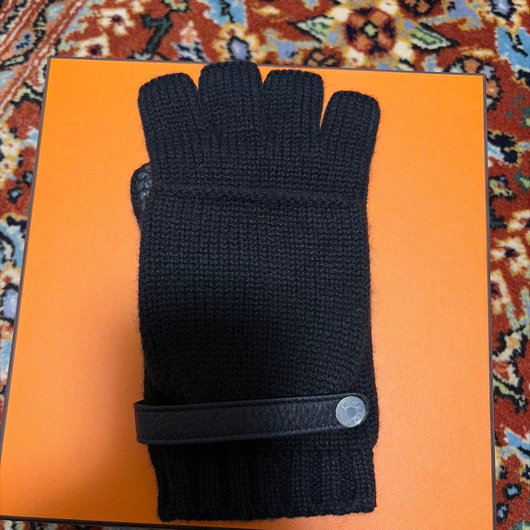 エルメス HERMES ボルチモア 手袋 グローブ 黒　定価116,600円