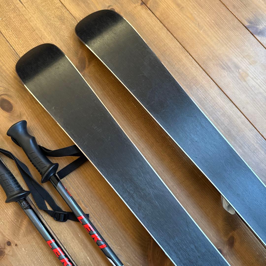 ジュニアスキー4点セット 板、ビンディング、ブーツ、ストック付き 19㎝ 20㎝