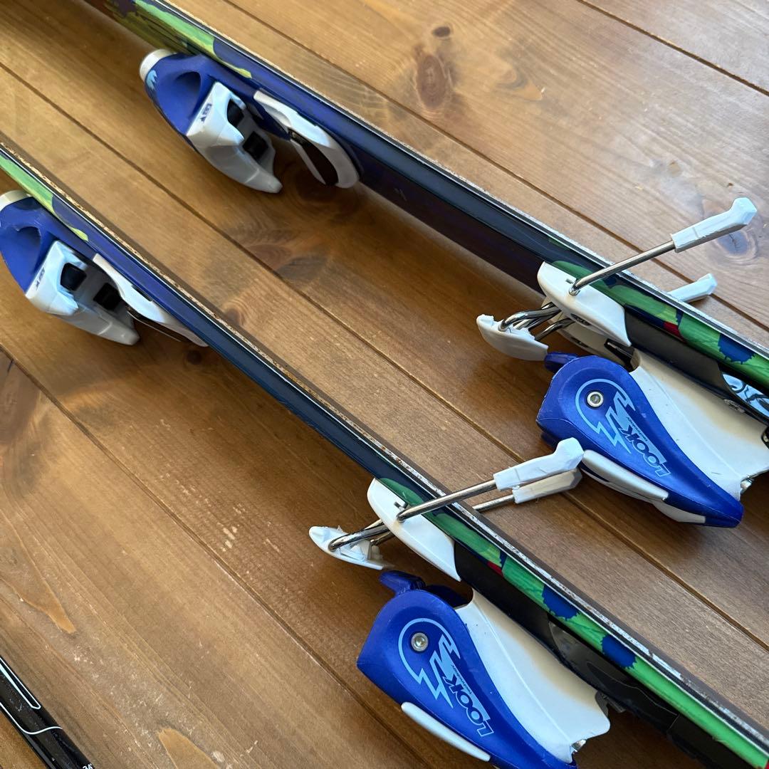 ジュニアスキー4点セット 板、ビンディング、ブーツ、ストック付き 19㎝ 20㎝