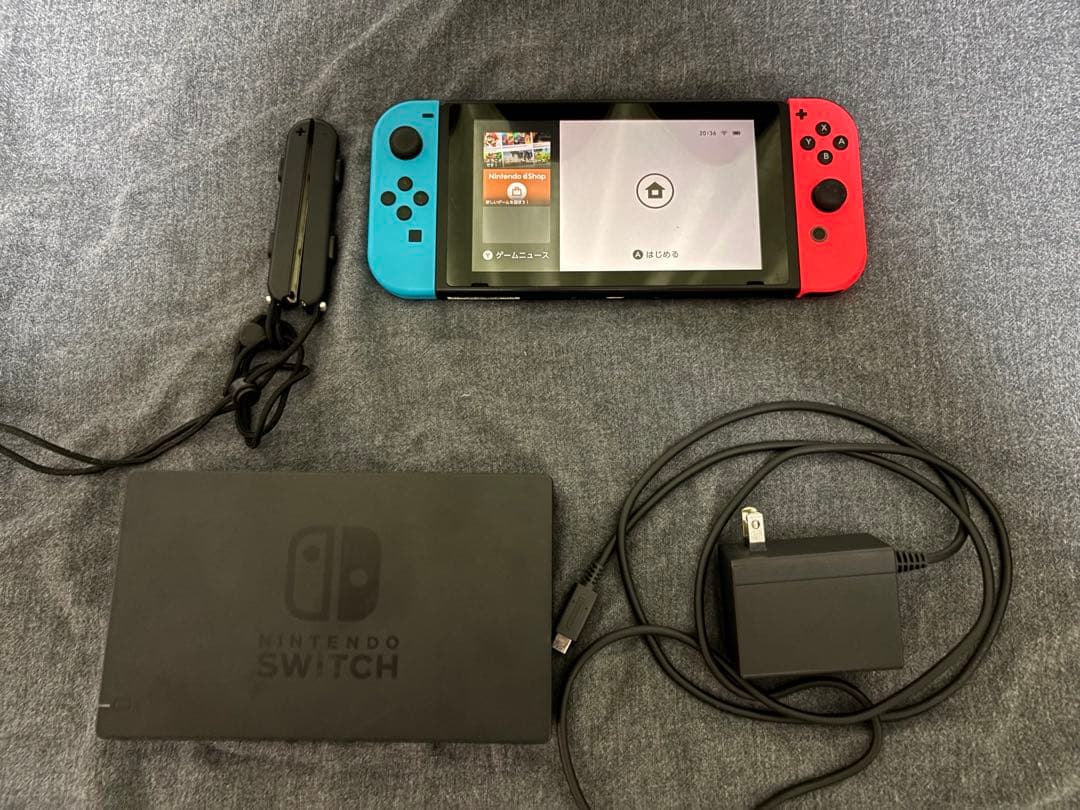 Nintendo Switch 本体 青/赤 Joy-Con付