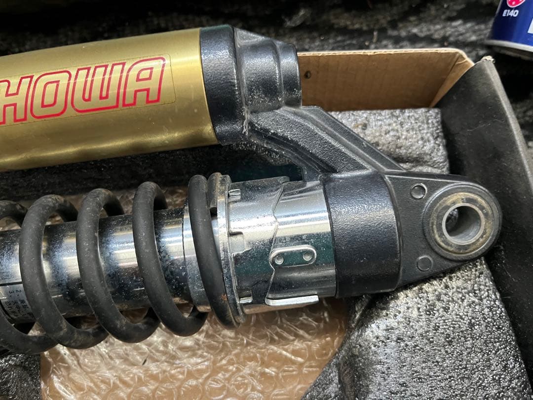 バリオスII バリオス2 ZR250B リアサスペンション　ゼファーzrx400