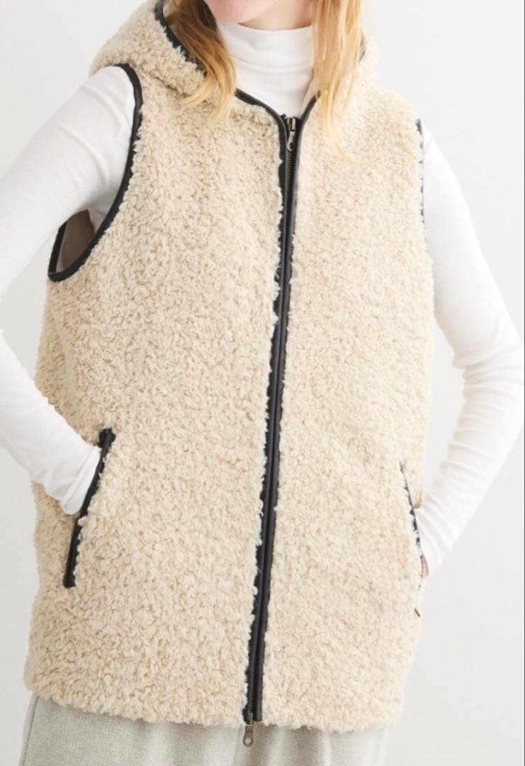 N*O様 スリードッツ　プードルボア　フーディベスト　グレイ