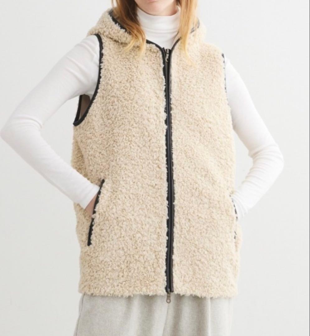 N*O様 スリードッツ　プードルボア　フーディベスト　グレイ