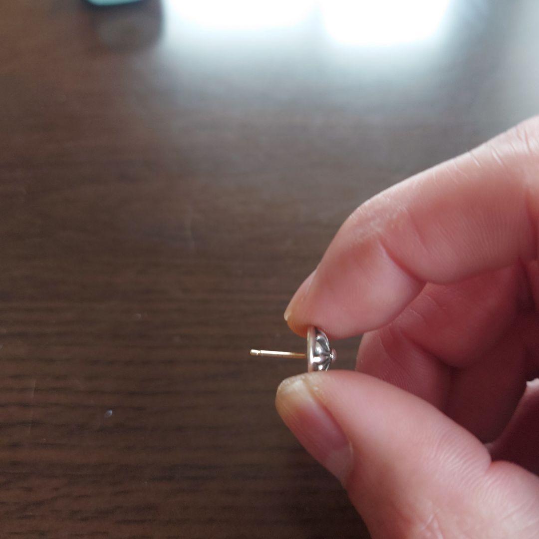 Chrome Hearts シルバーピアス クロスモチーフ