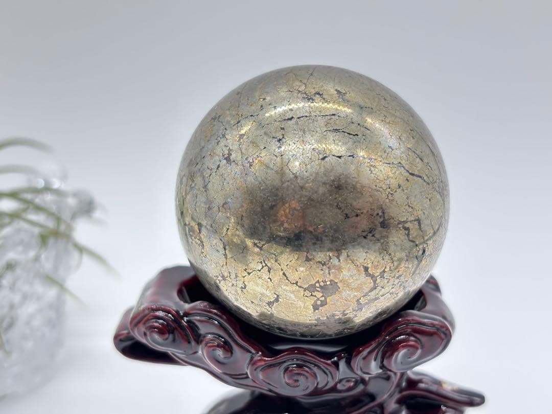 天然石　パイライト置物　球体　スフィア　丸玉　特大　彫刻台座付き②