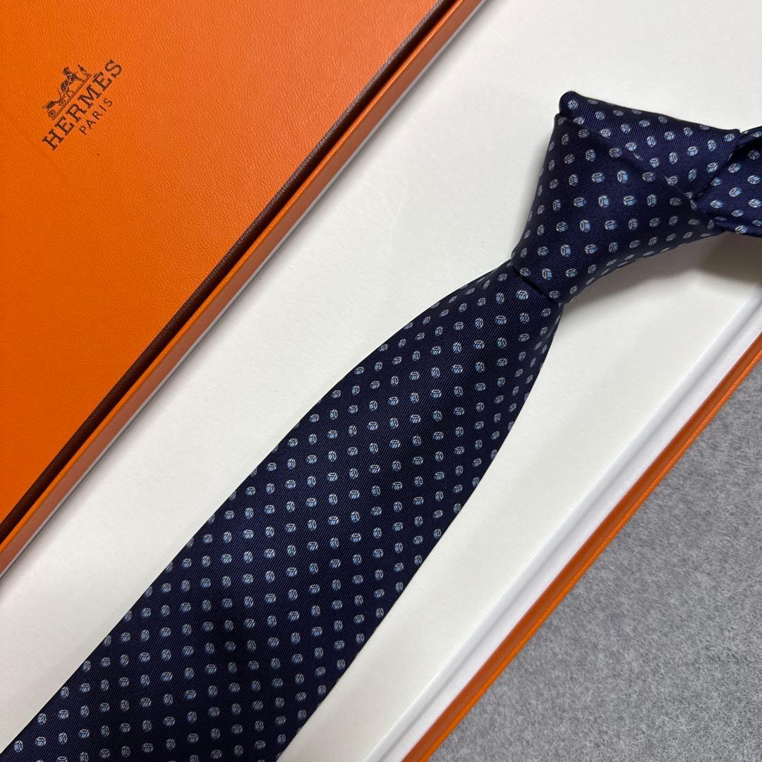 箱付　美品　エルメス　ネクタイ　紺　シルク