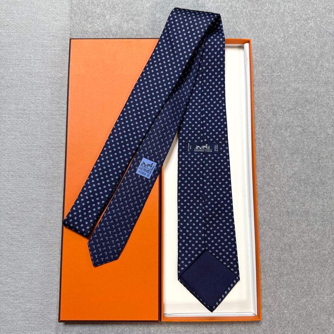 箱付　美品　エルメス　ネクタイ　紺　シルク
